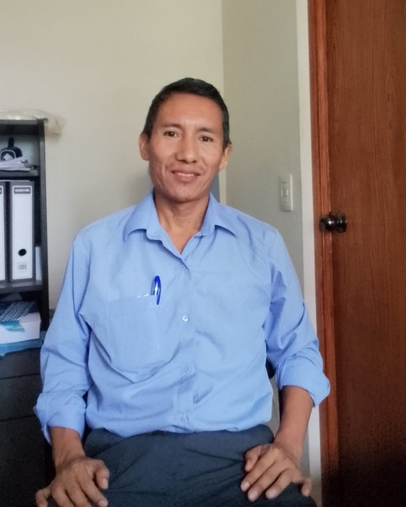 Dr. Rivas, asesor principal de Tesis Gold